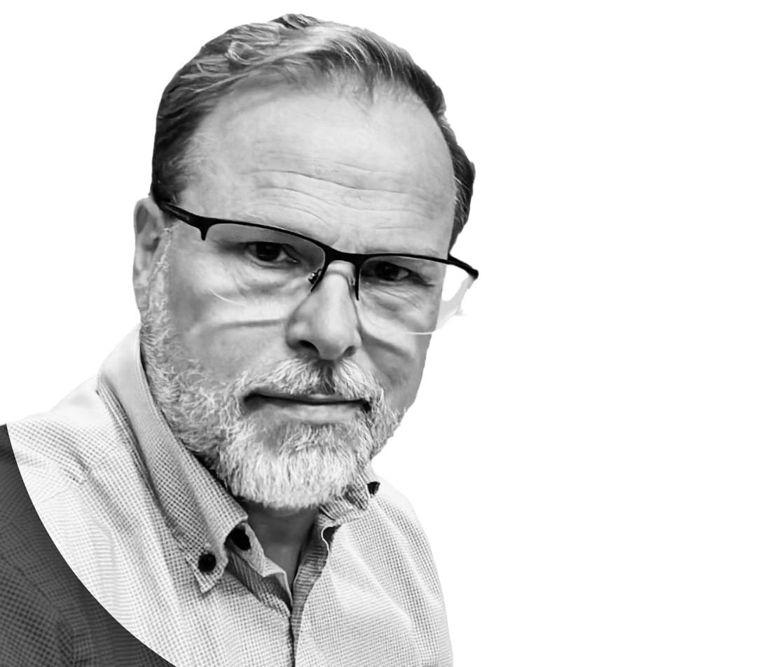 Porträttbild på Roger Lindström.