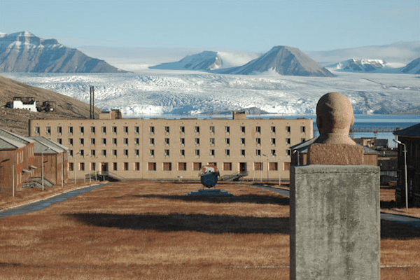 Spitsbergentravel.com