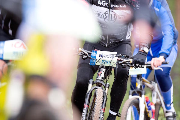 sommar_cykel_klunga_suddig_1350x690