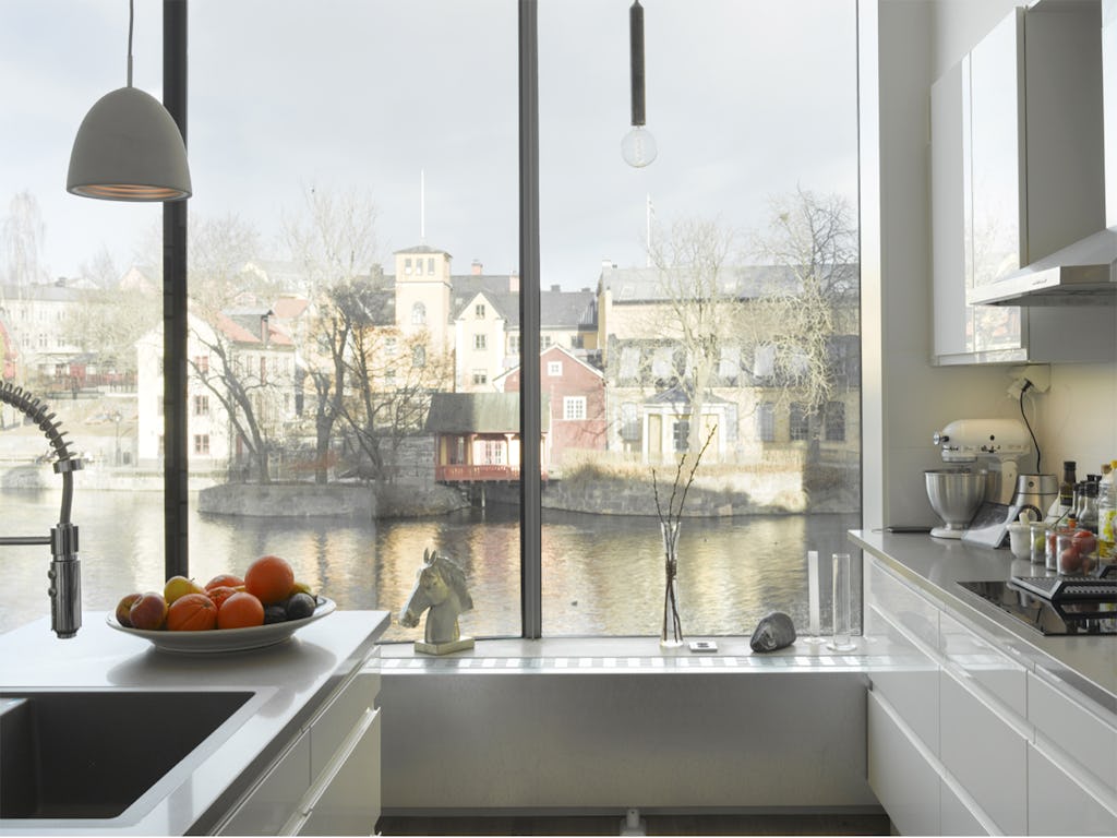 Juryn för Bostadspriset 2016 beskriver Katscha som ett unikt bostadshus med dynamiska rum som tar hand om det vardagliga livet. Projektet fick även det internationella fastighetspriset Mipim Awards i kategorin Residential Development 2016.
