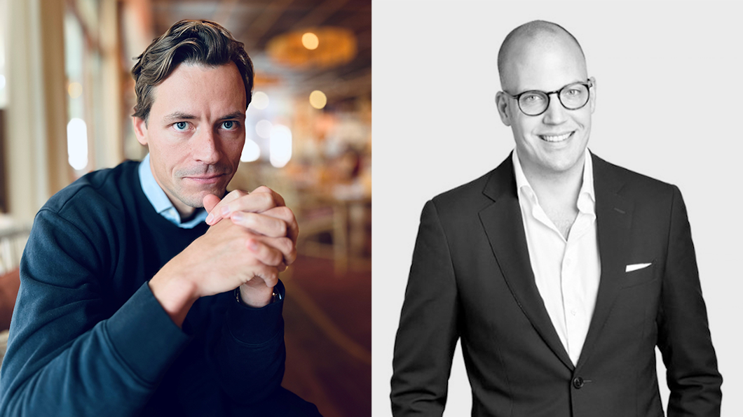 Två män visa bredvid varandra; bilden till vänster är i färg och föreställer en man som sitter inomhus, medan bilden till höger är ett svartvitt studioporträtt av en man i kostym och glasögon.