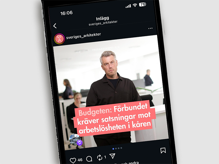 En man står i ett kontor med kollegor bakom sig. På bilden står texten: "Budgeten: Förbundet kräver satsningar mot arbetslösheten i kåren.