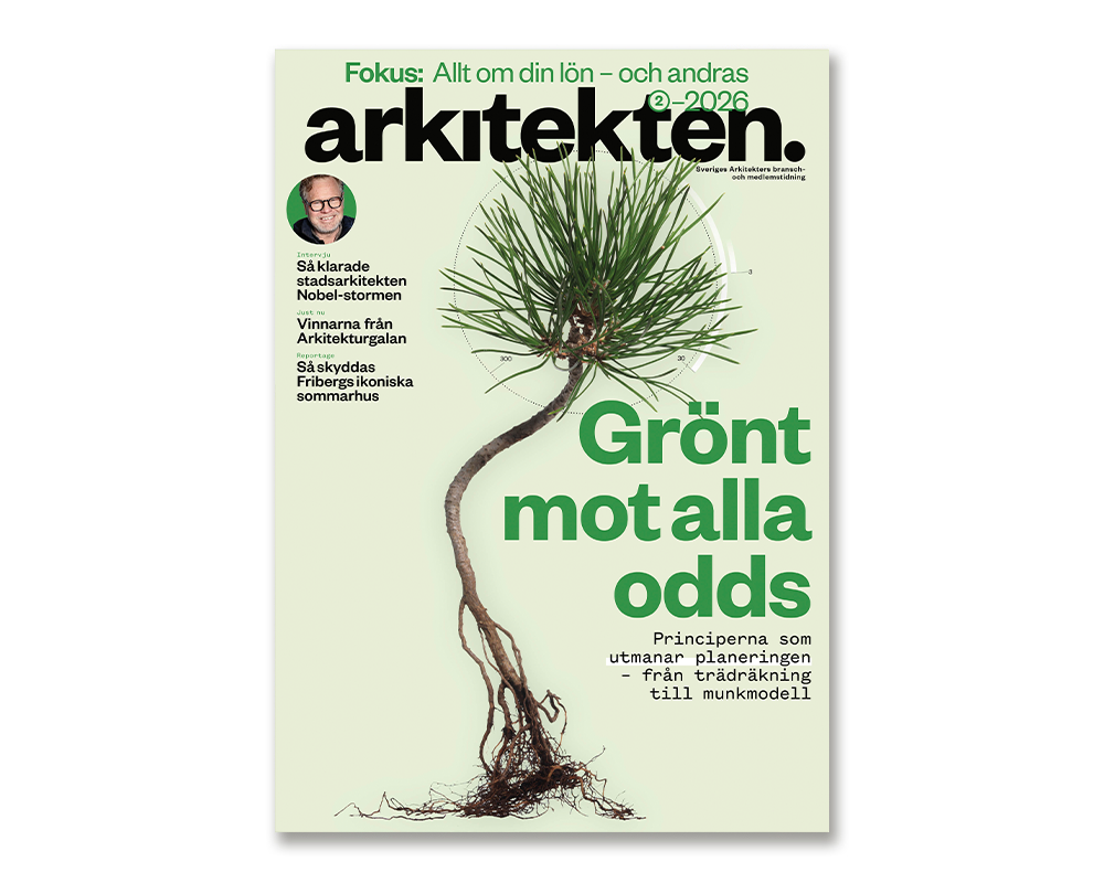 Omslag till "Arkitekten" med en tallplanta med synliga rötter mot vit bakgrund och grön rubriktext "Grönt mot alla odds.