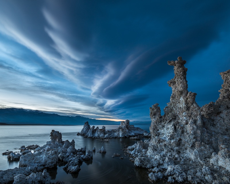"Sierra wave clouds" över Mono Lake. Foto: Peter Nilsson
